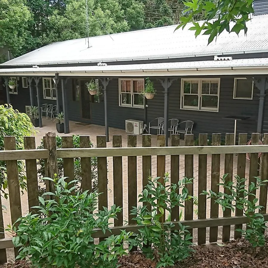 ***  Maleny Hotel Australia